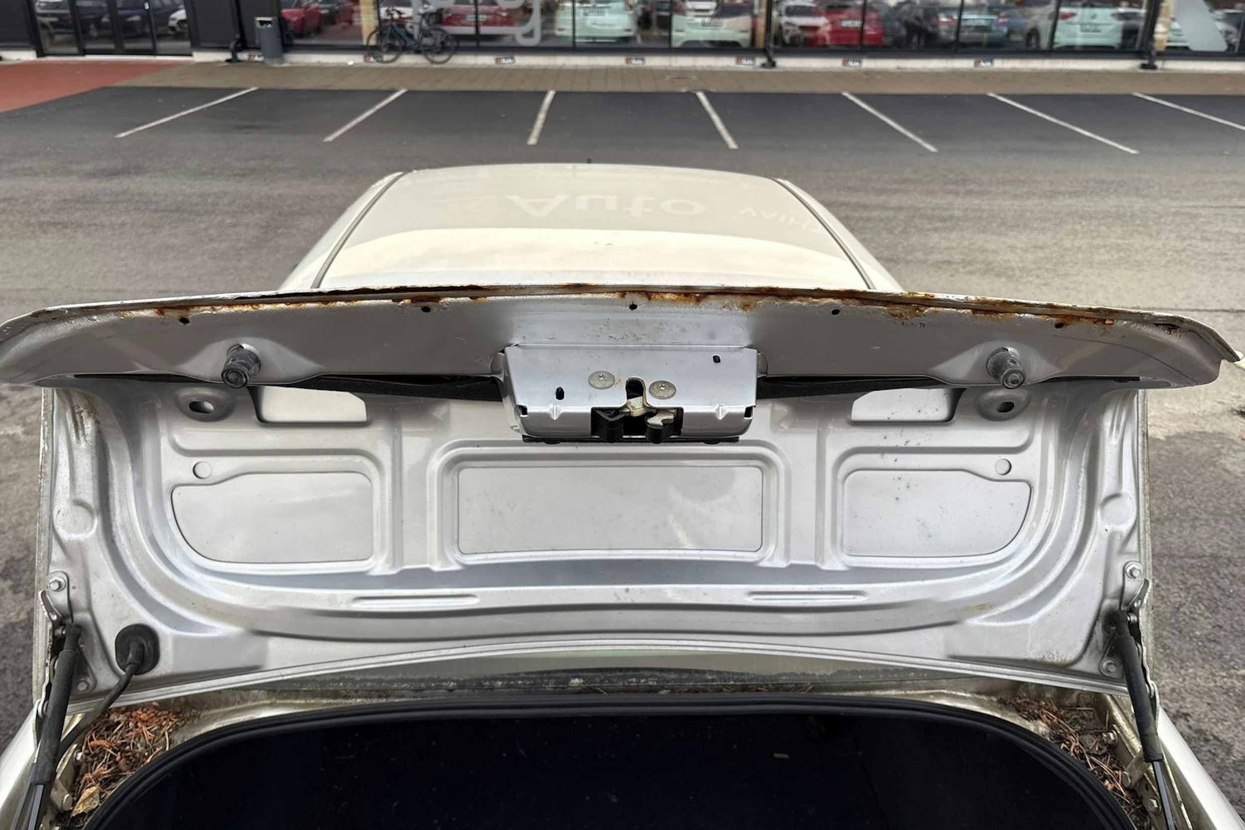 harmaa Ford Focus 2004 kuva 12.