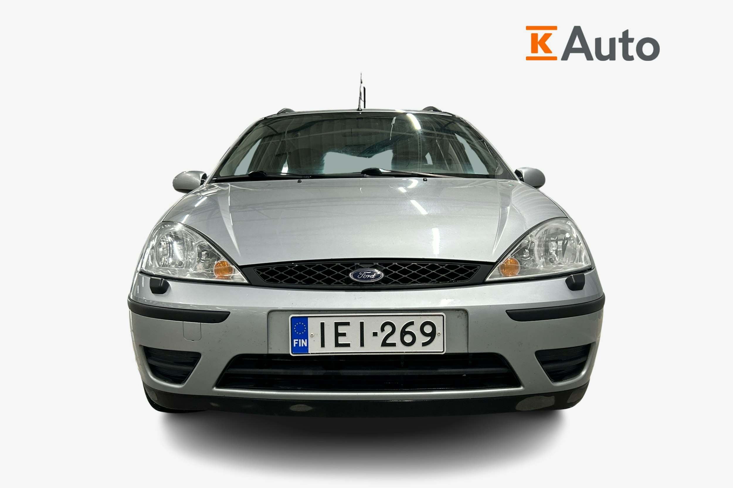 harmaa Ford Focus 2004 kuva 4.