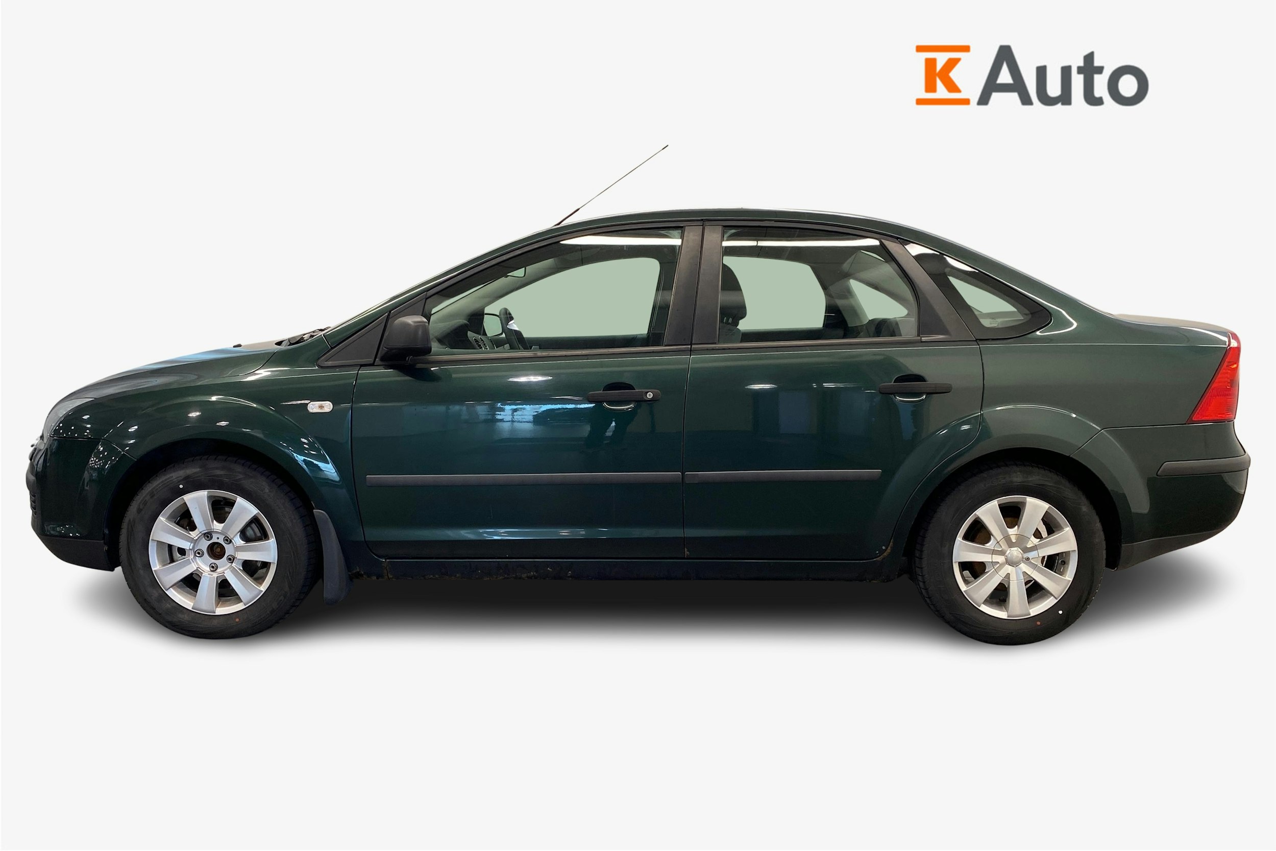 Vihreä Ford FOCUS 2004 kuva 5.