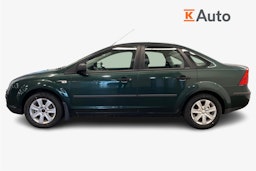 Vihreä Ford FOCUS 2004 kuva 5.