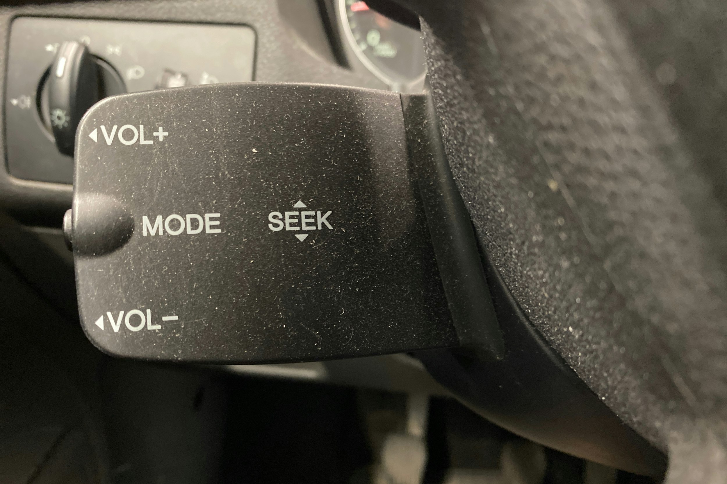 Vihreä Ford FOCUS 2004 kuva 14.