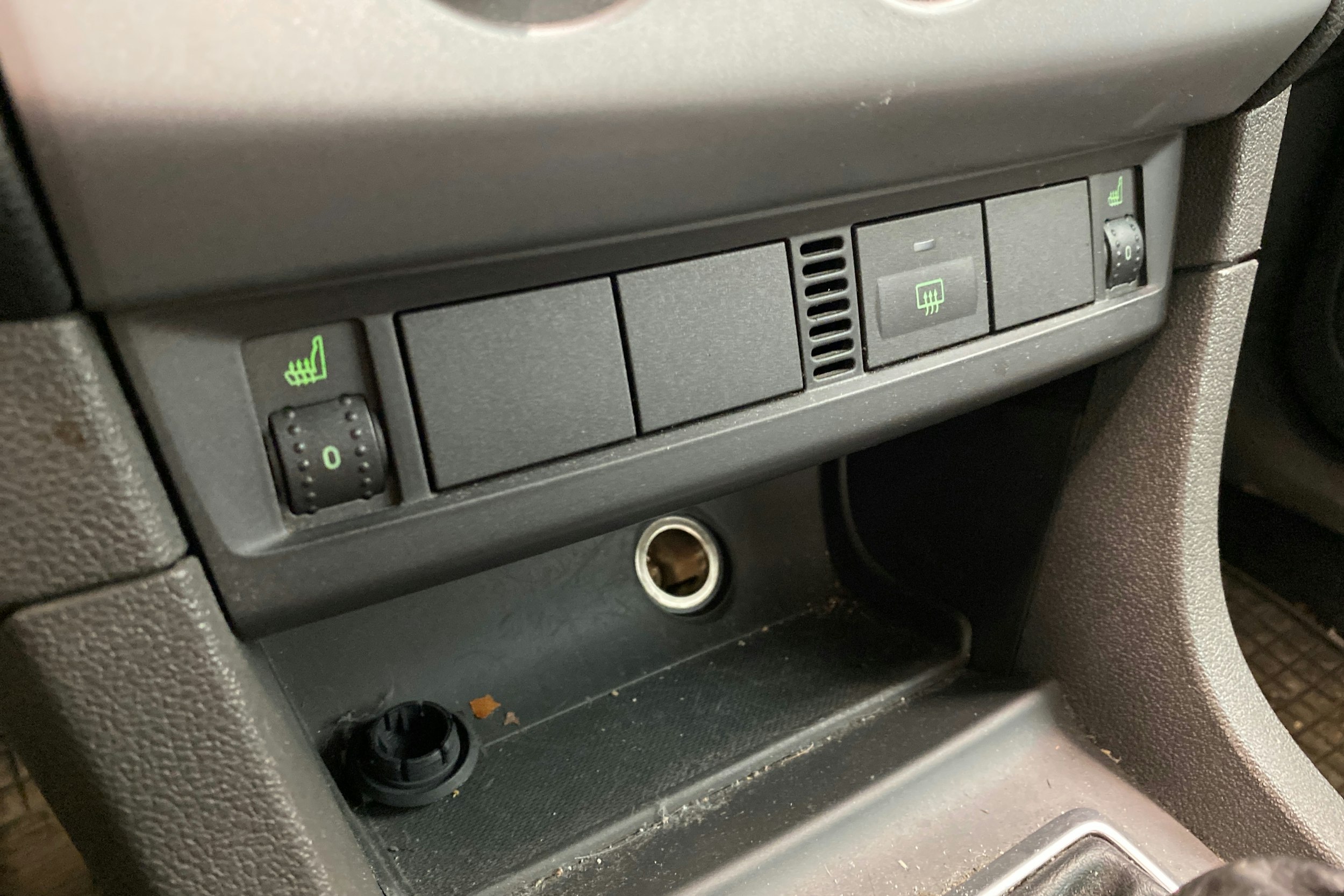 Vihreä Ford FOCUS 2004 kuva 17.