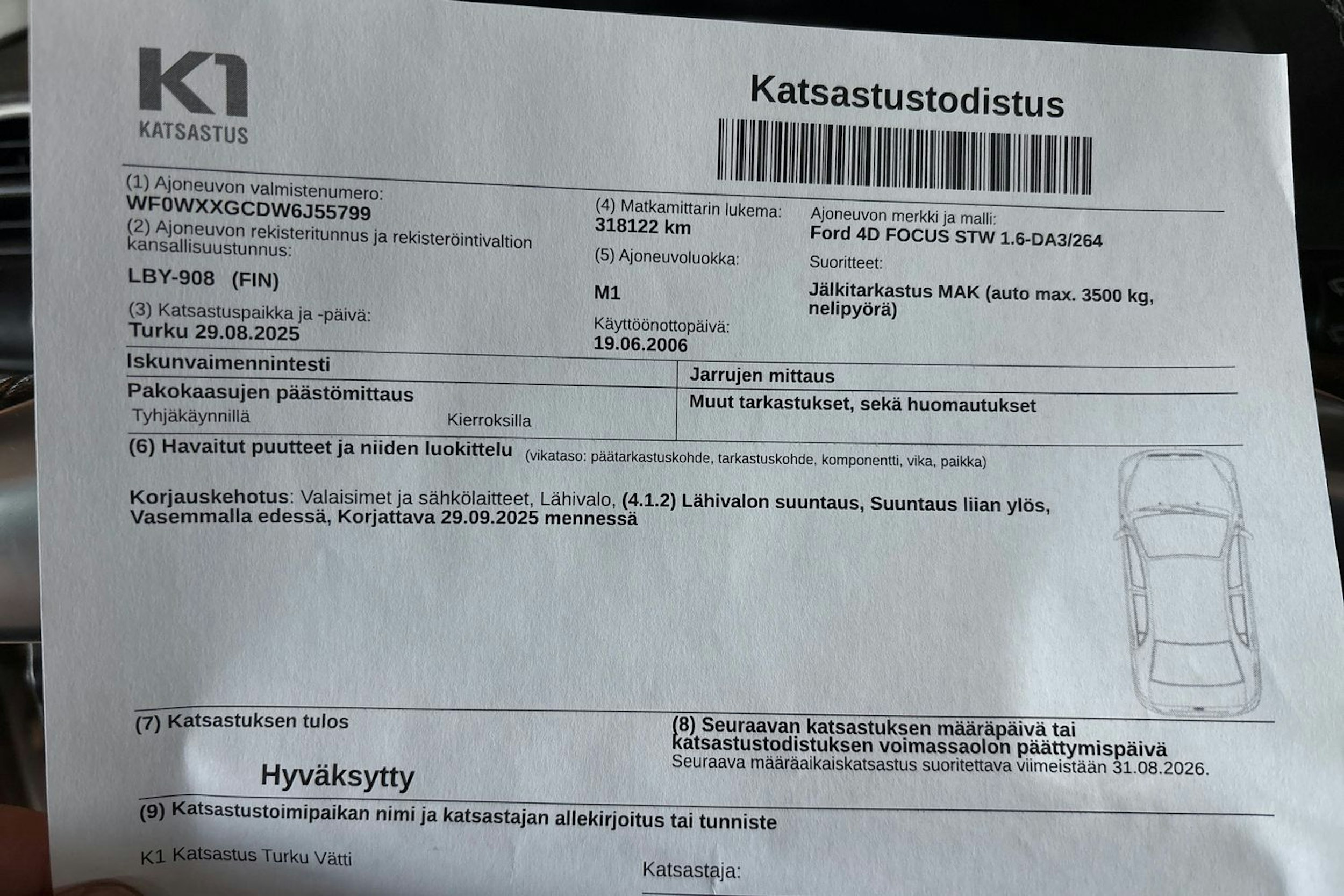 Harmaa Ford FOCUS 2006 kuva 22.