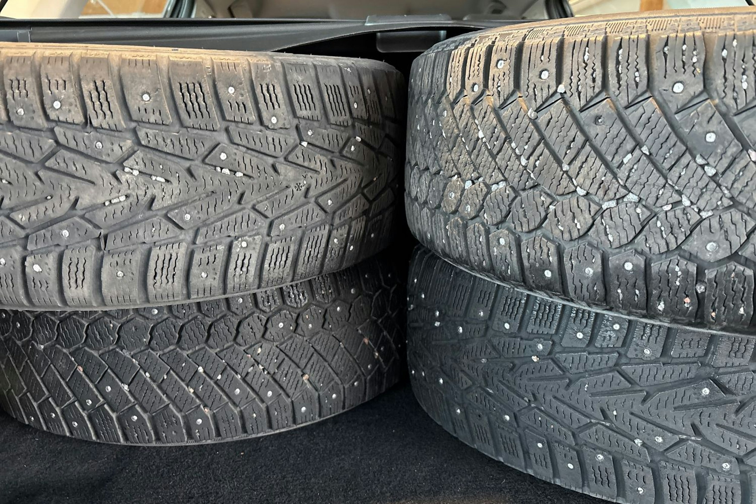 Harmaa Ford FOCUS 2006 kuva 24.