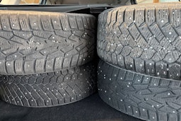 Harmaa Ford FOCUS 2006 kuva 24.