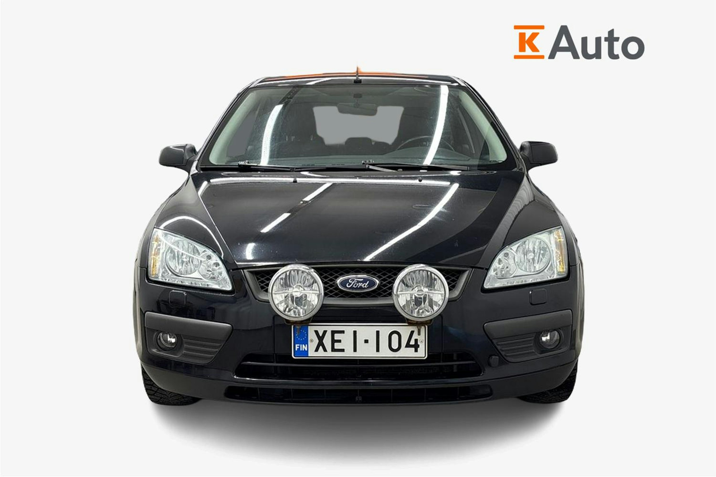 musta Ford Focus 2006 kuva 4.