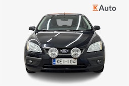 musta Ford Focus 2006 kuva 4.