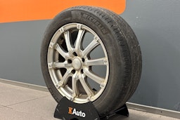 musta Ford Focus 2006 kuva 10.