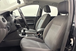 musta Ford Focus 2006 kuva 11.