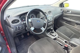 punainen Ford Focus 2006 kuva 3.