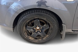 harmaa Ford Focus 2007 kuva 11.