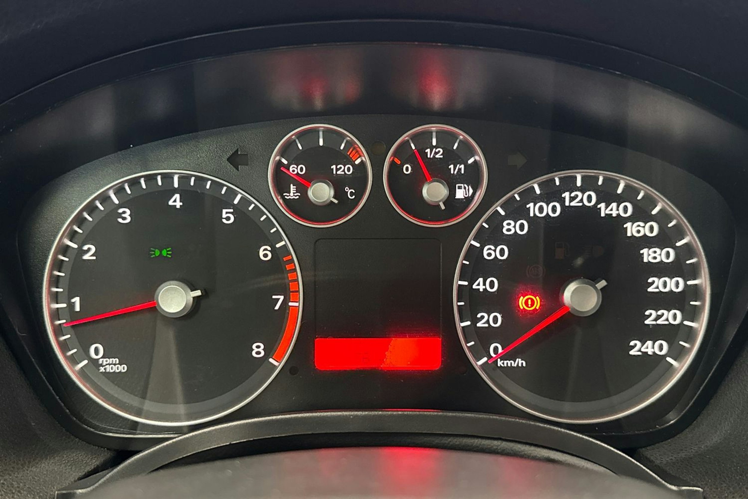 harmaa Ford Focus 2007 kuva 15.