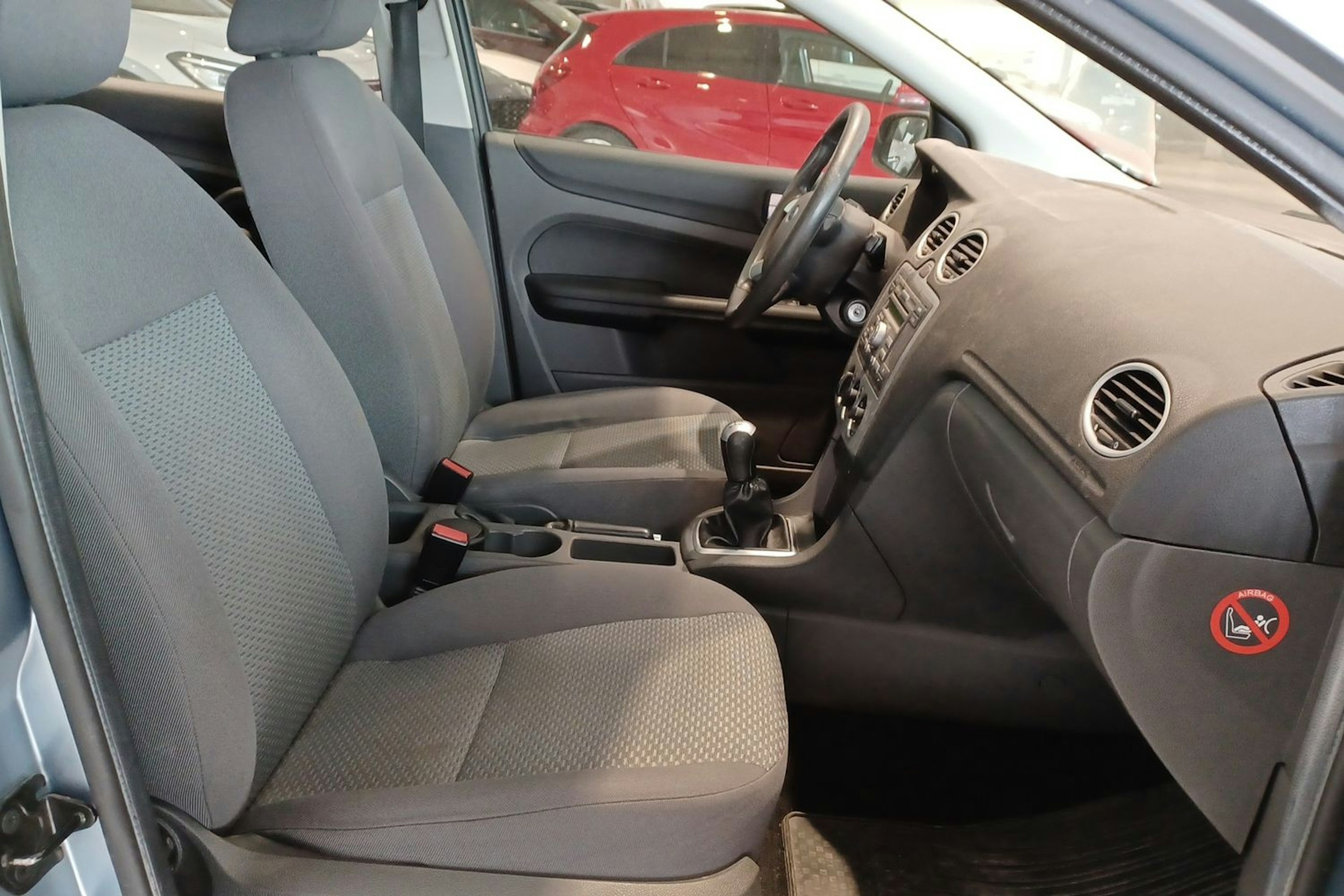 Sininen Ford FOCUS 2007 kuva 17.