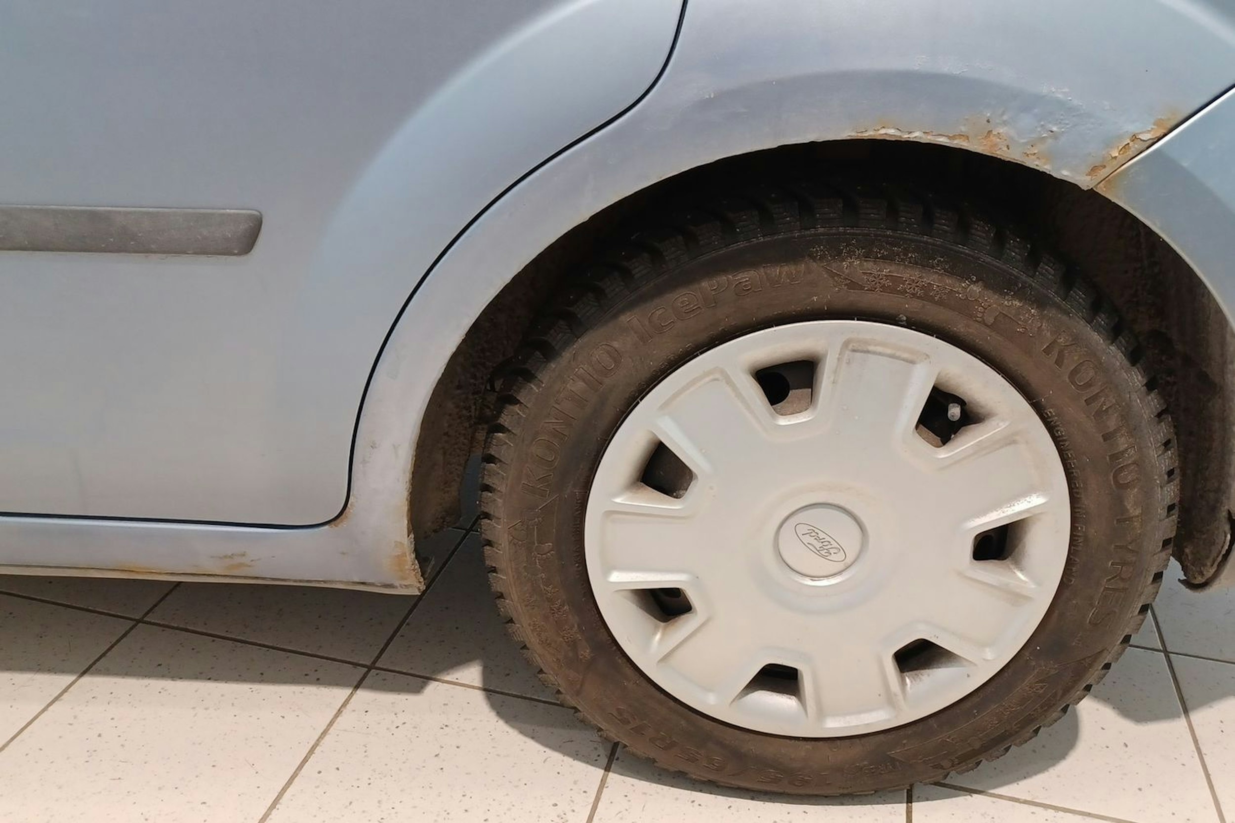 Sininen Ford FOCUS 2007 kuva 23.