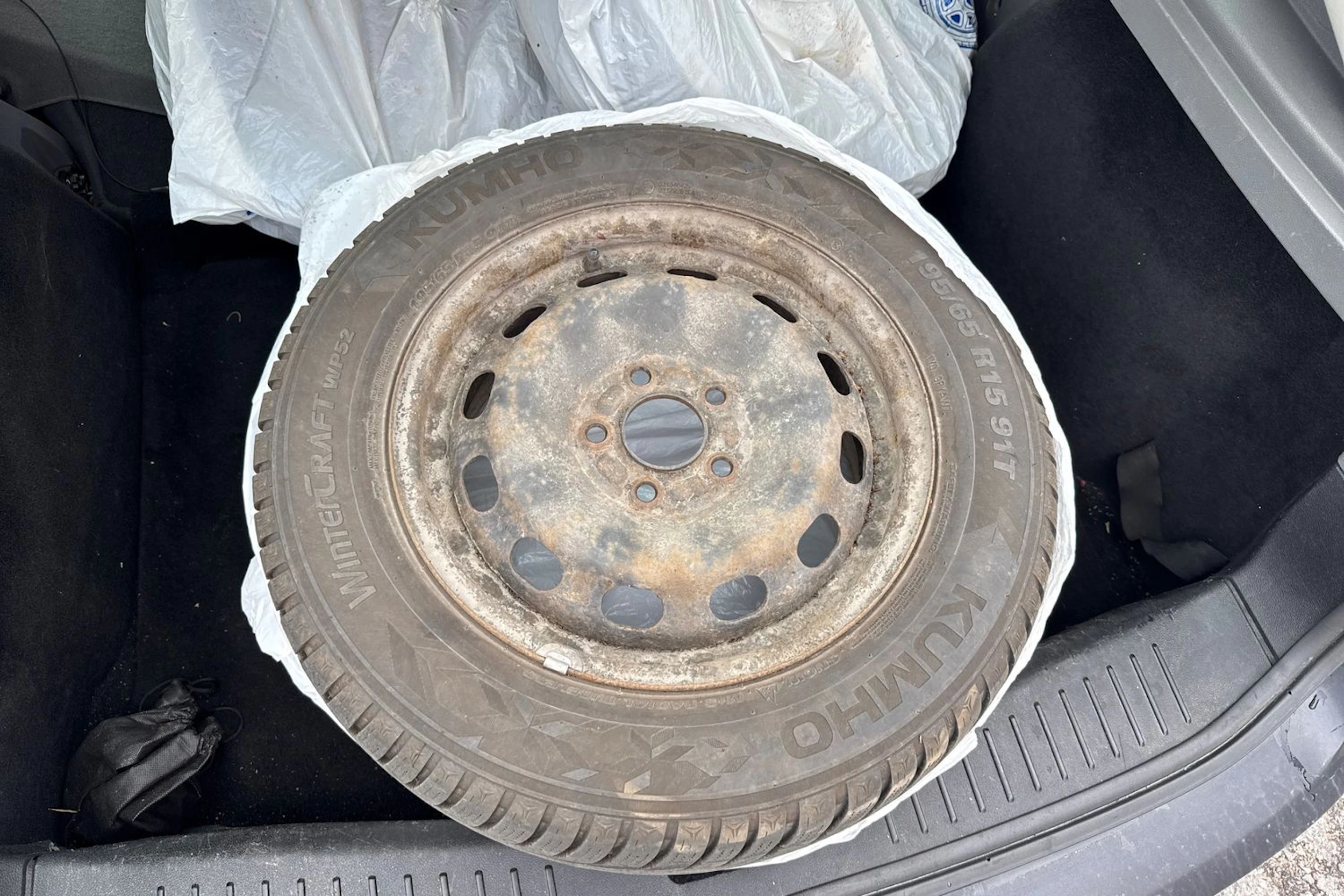 Musta Ford FOCUS 2008 kuva 10.