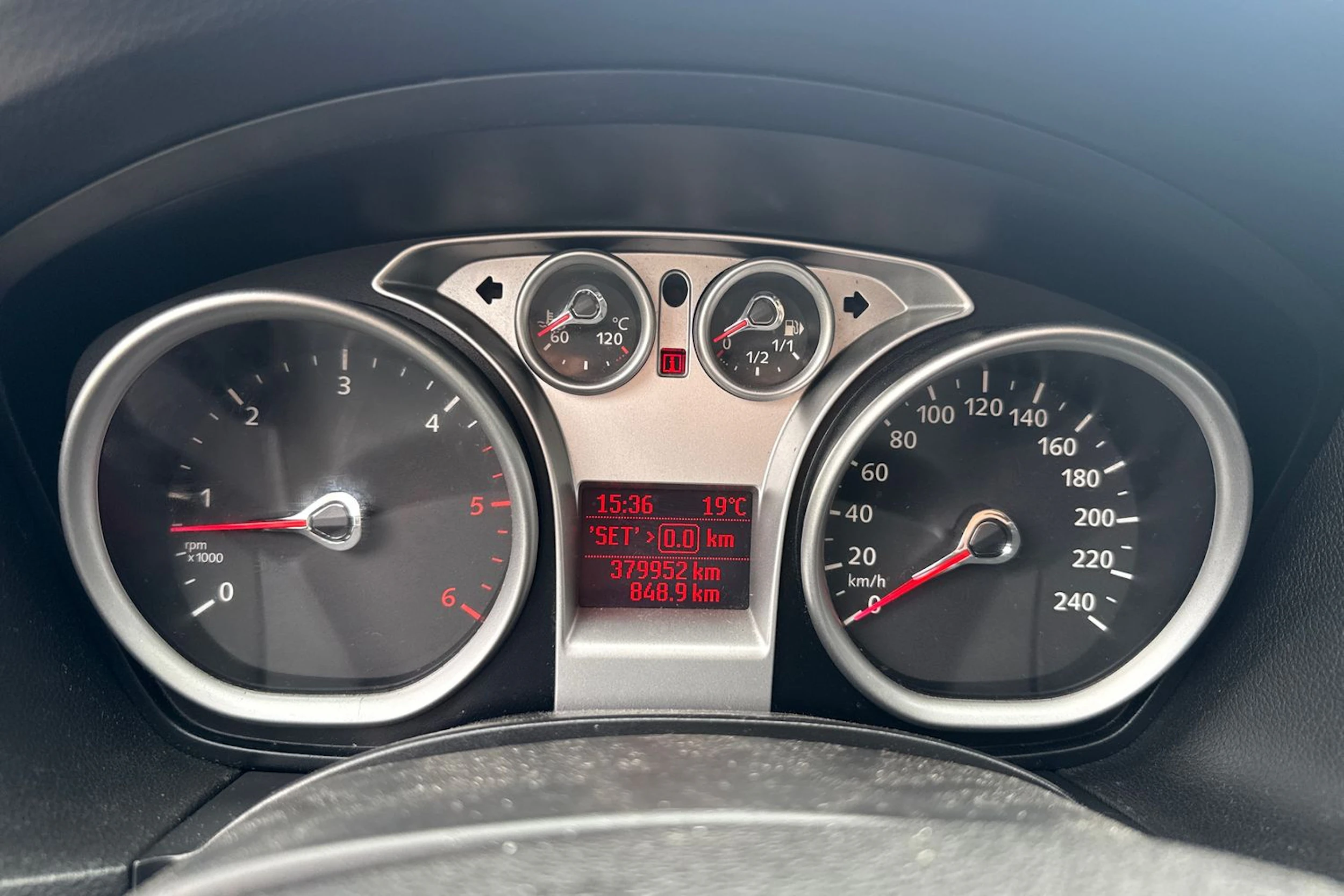 Musta Ford FOCUS 2008 kuva 13.