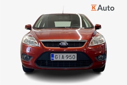 Punainen Ford FOCUS 2008 kuva 5.