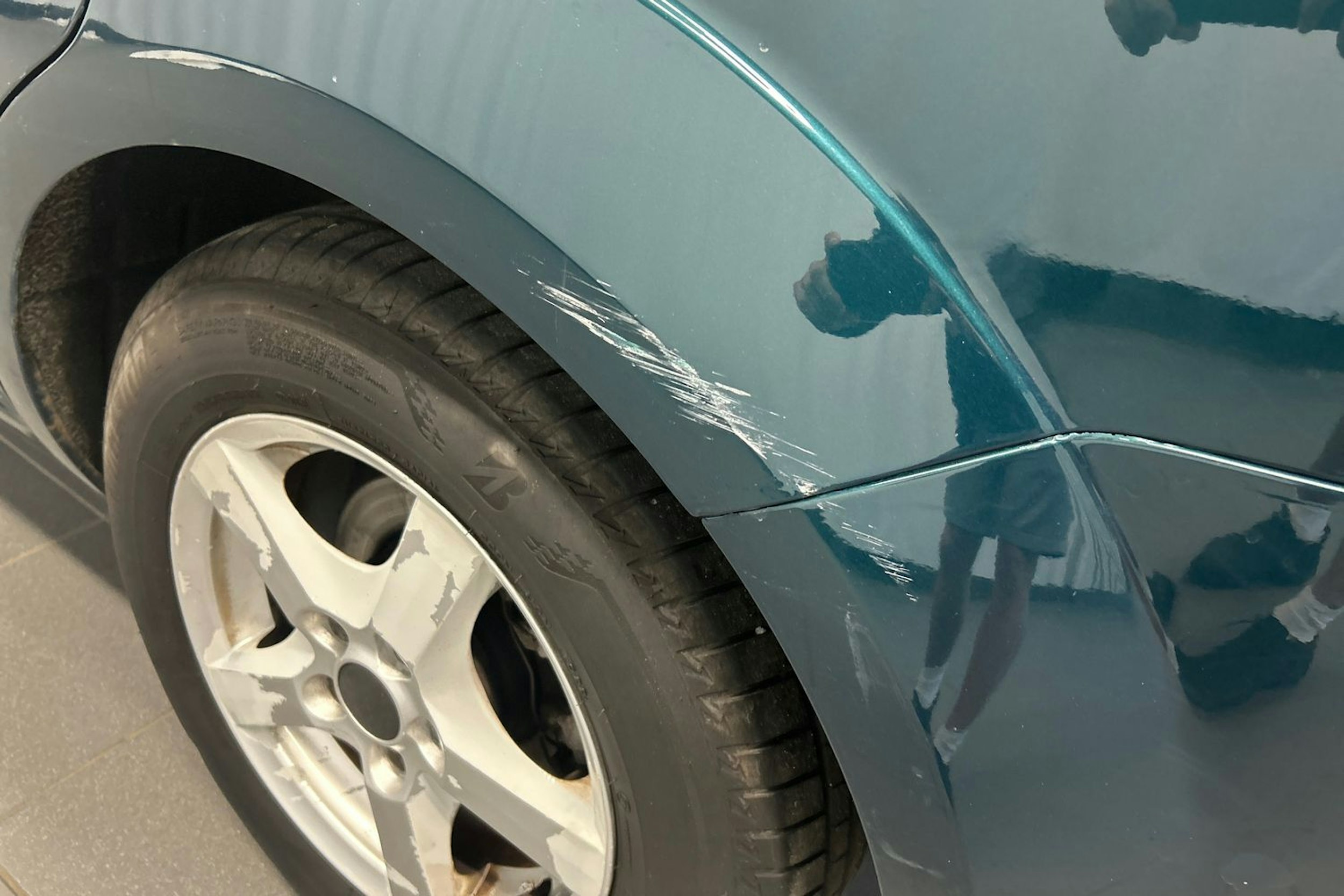 vihreä Ford Focus 2008 kuva 11.