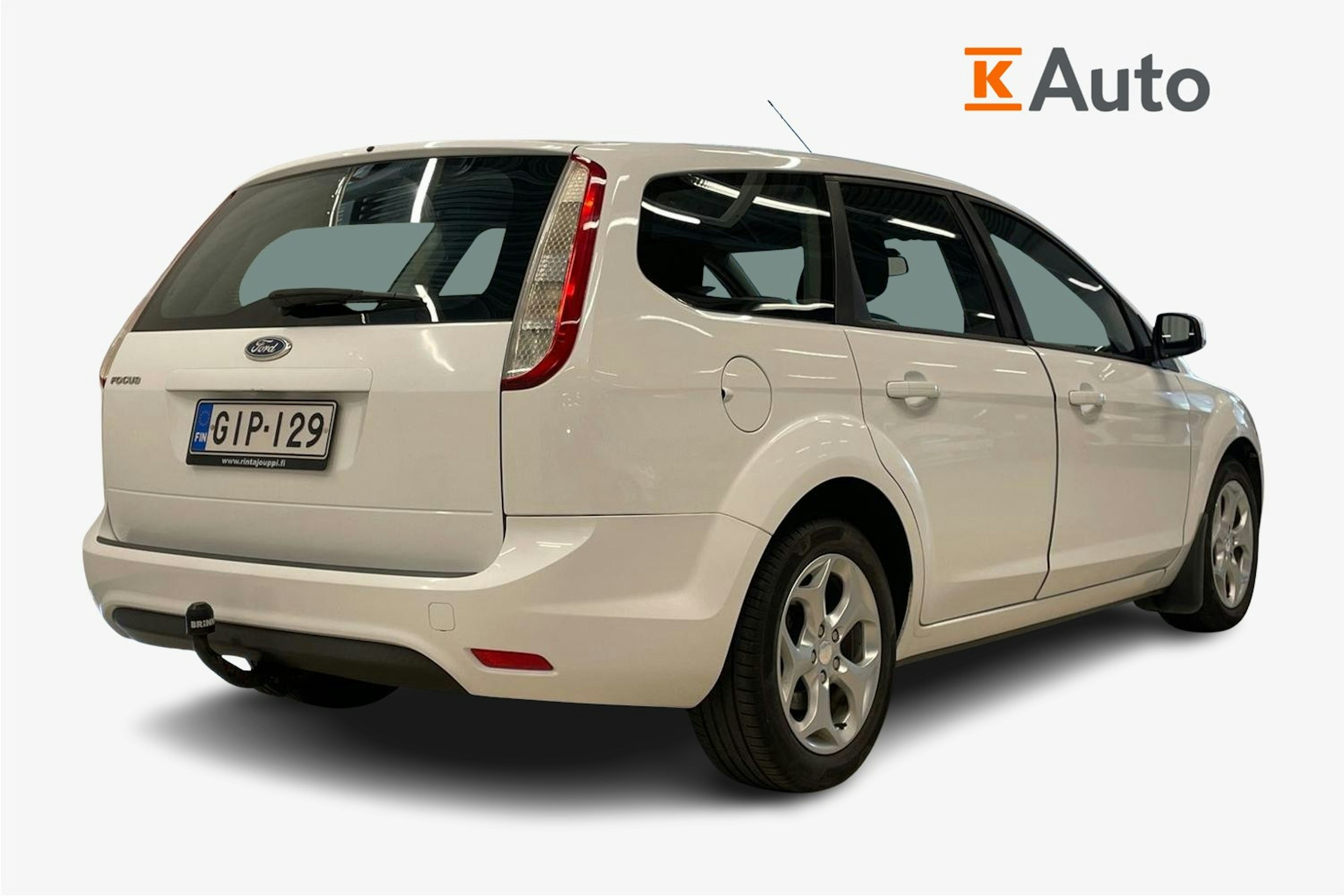 Valkoinen Ford FOCUS 2009 kuva 2.