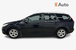 musta Ford Focus 2010 kuva 6.