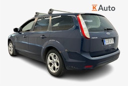 sininen Ford Focus 2010 kuva 2.