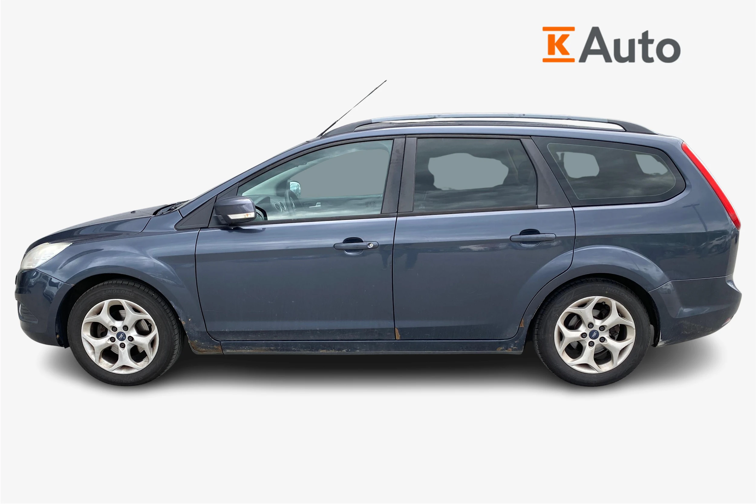 Harmaa Ford FOCUS 2010 kuva 5.