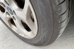 Harmaa Ford FOCUS 2010 kuva 10.