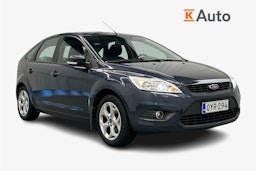 harmaa Ford Focus 2010 kuva 1.