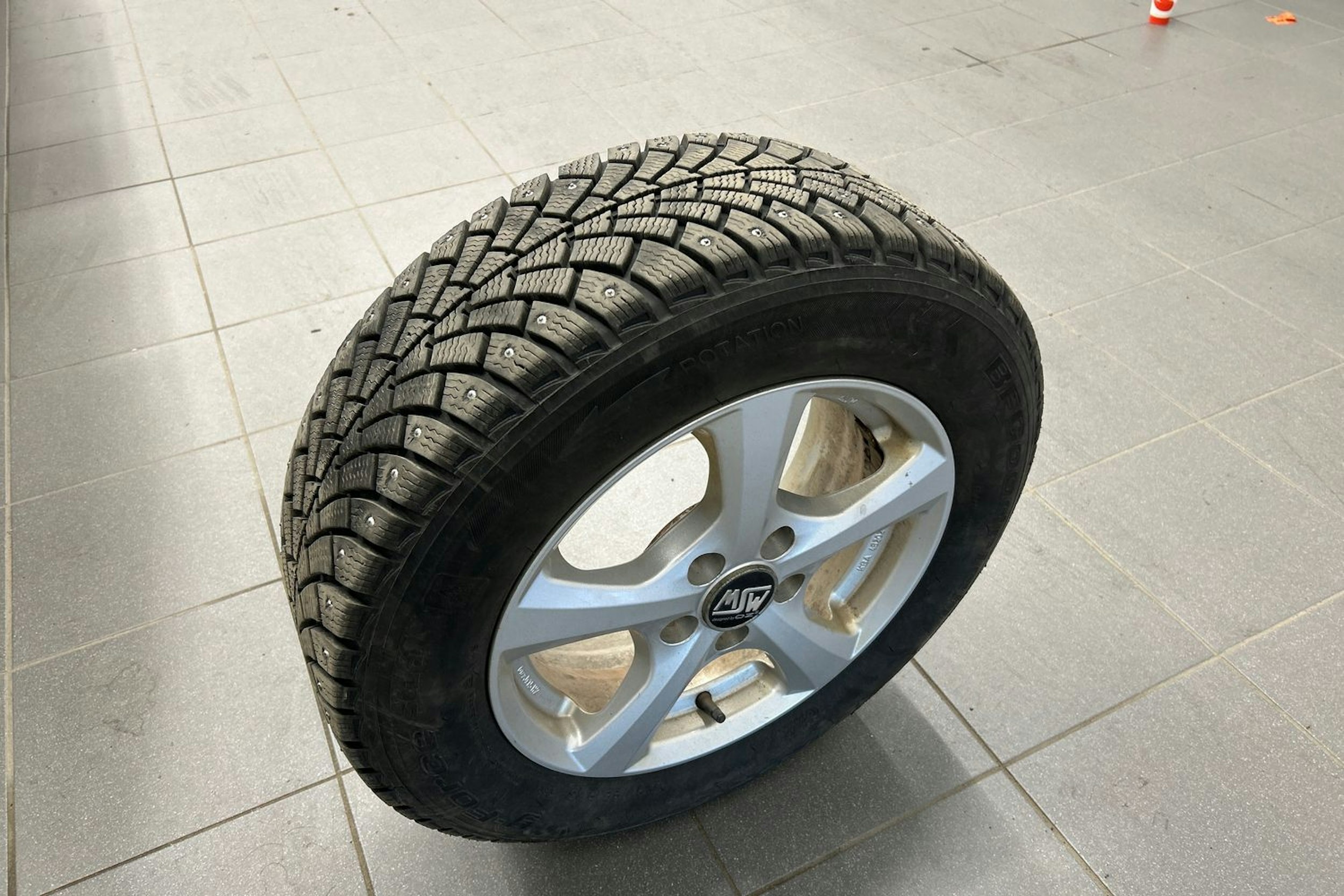 harmaa Ford Focus 2010 kuva 14.
