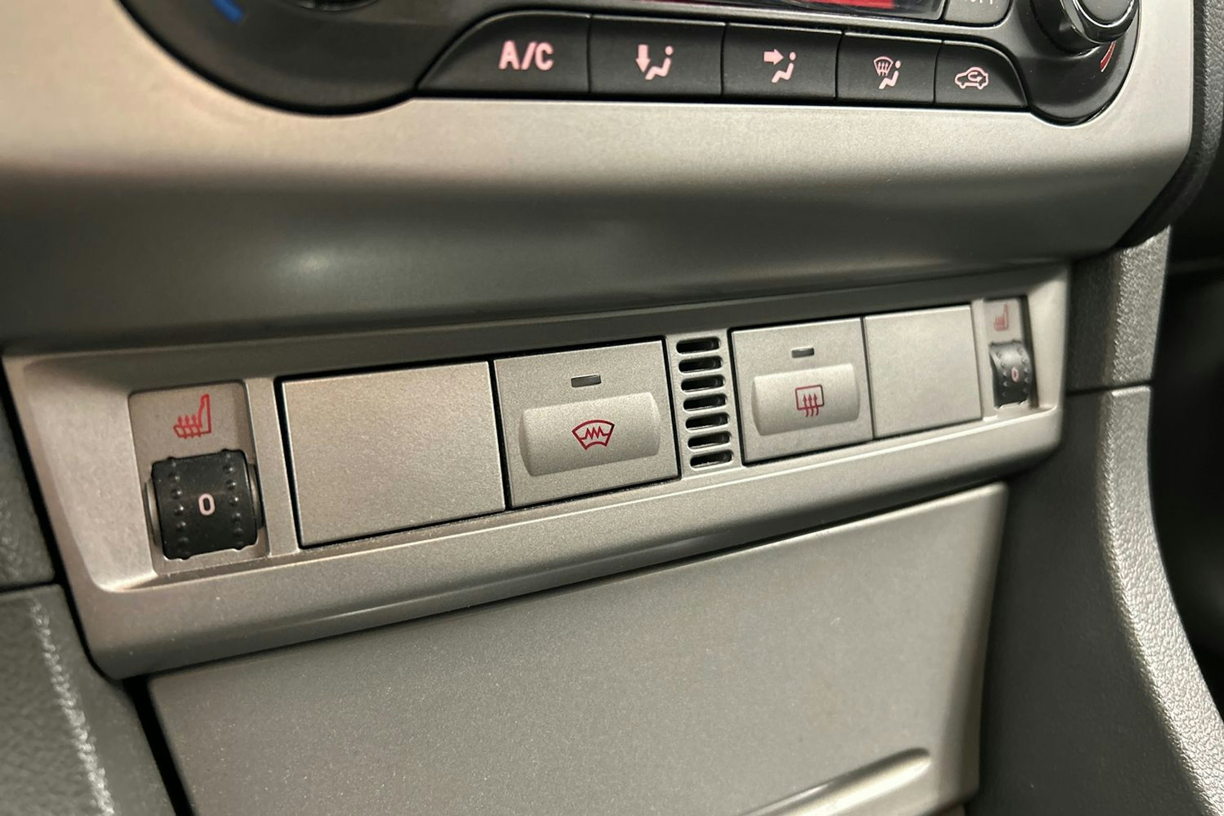 harmaa Ford Focus 2010 kuva 20.