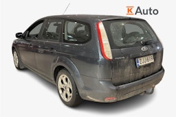 Harmaa Ford FOCUS 2010 kuva 2.