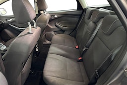 Ruskea (beige) Ford FOCUS 2011 kuva 8.