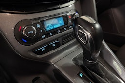 Ruskea (beige) Ford FOCUS 2011 kuva 19.