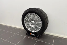 punainen Ford Focus 2011 kuva 10.