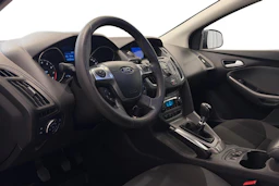 sininen Ford Focus 2011 kuva 8.