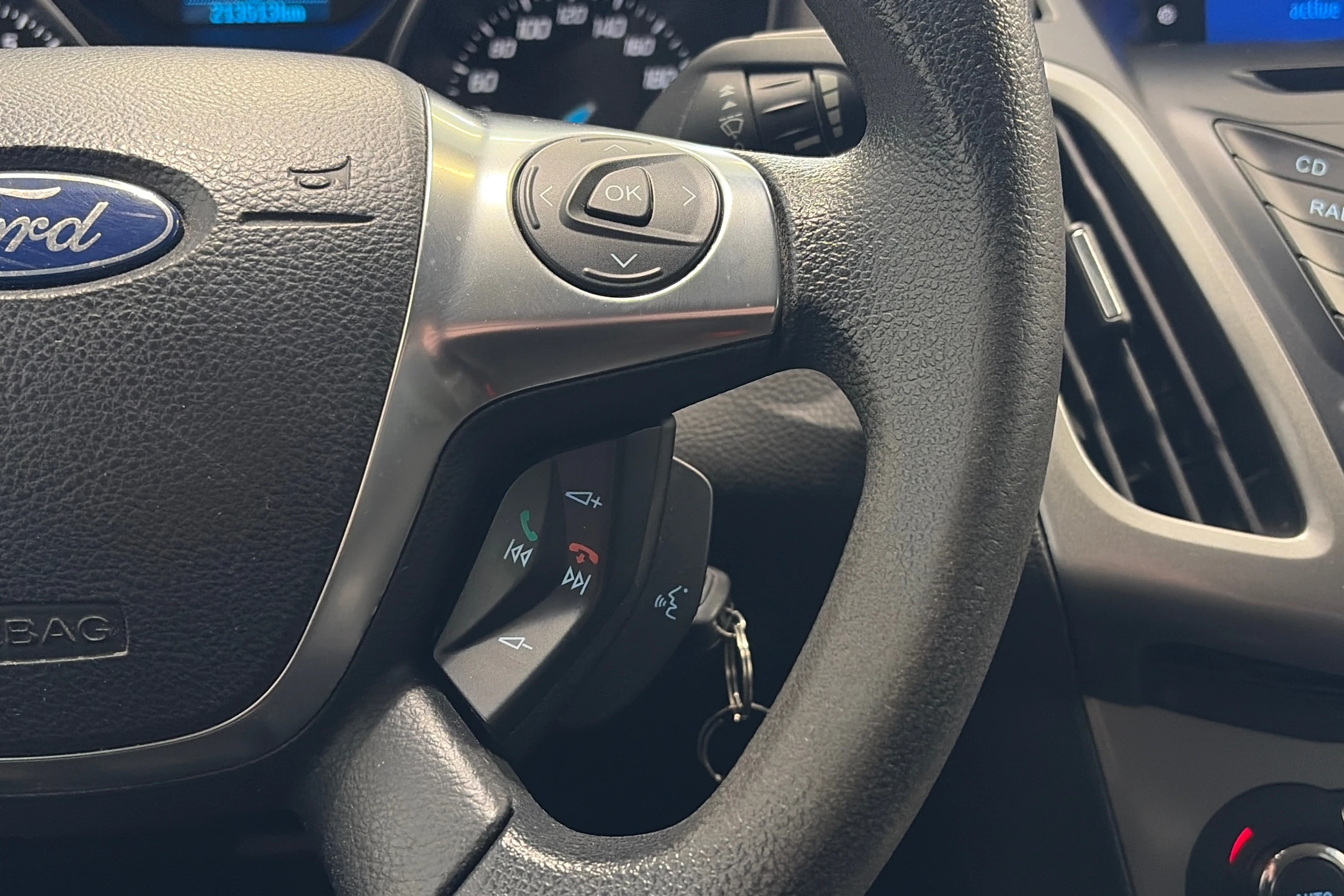 sininen Ford Focus 2011 kuva 21.