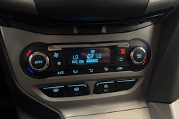 sininen Ford Focus 2011 kuva 25.