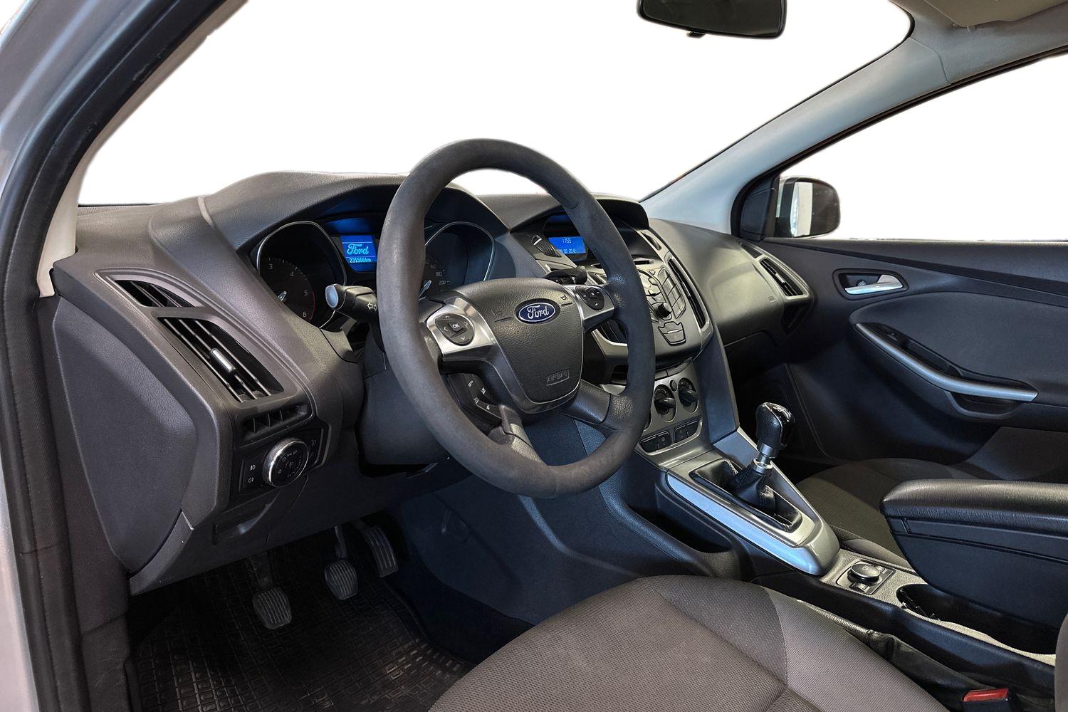 Ford Focus 2011, bild 6/22