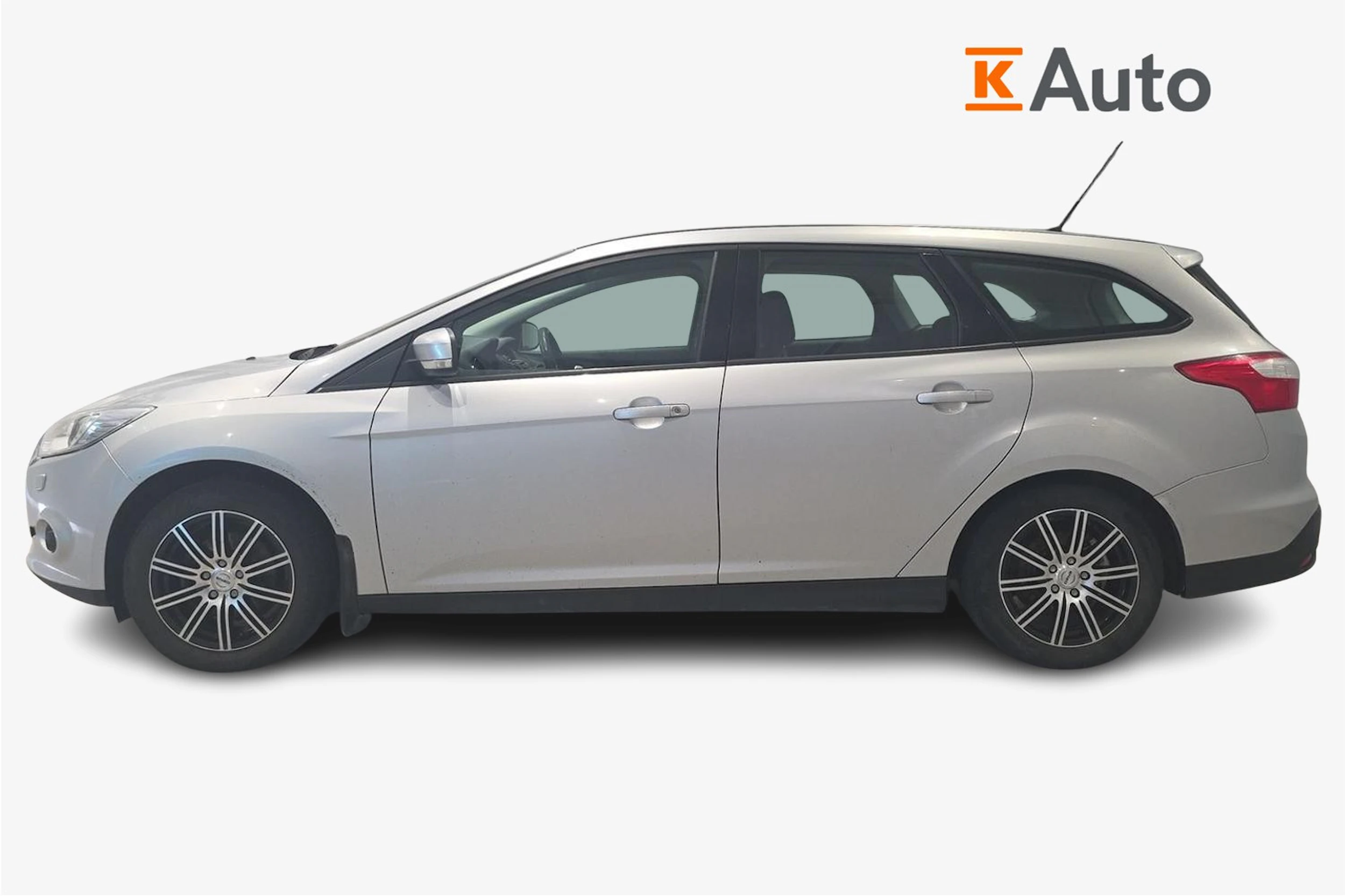 harmaa Ford Focus 2011 kuva 5.