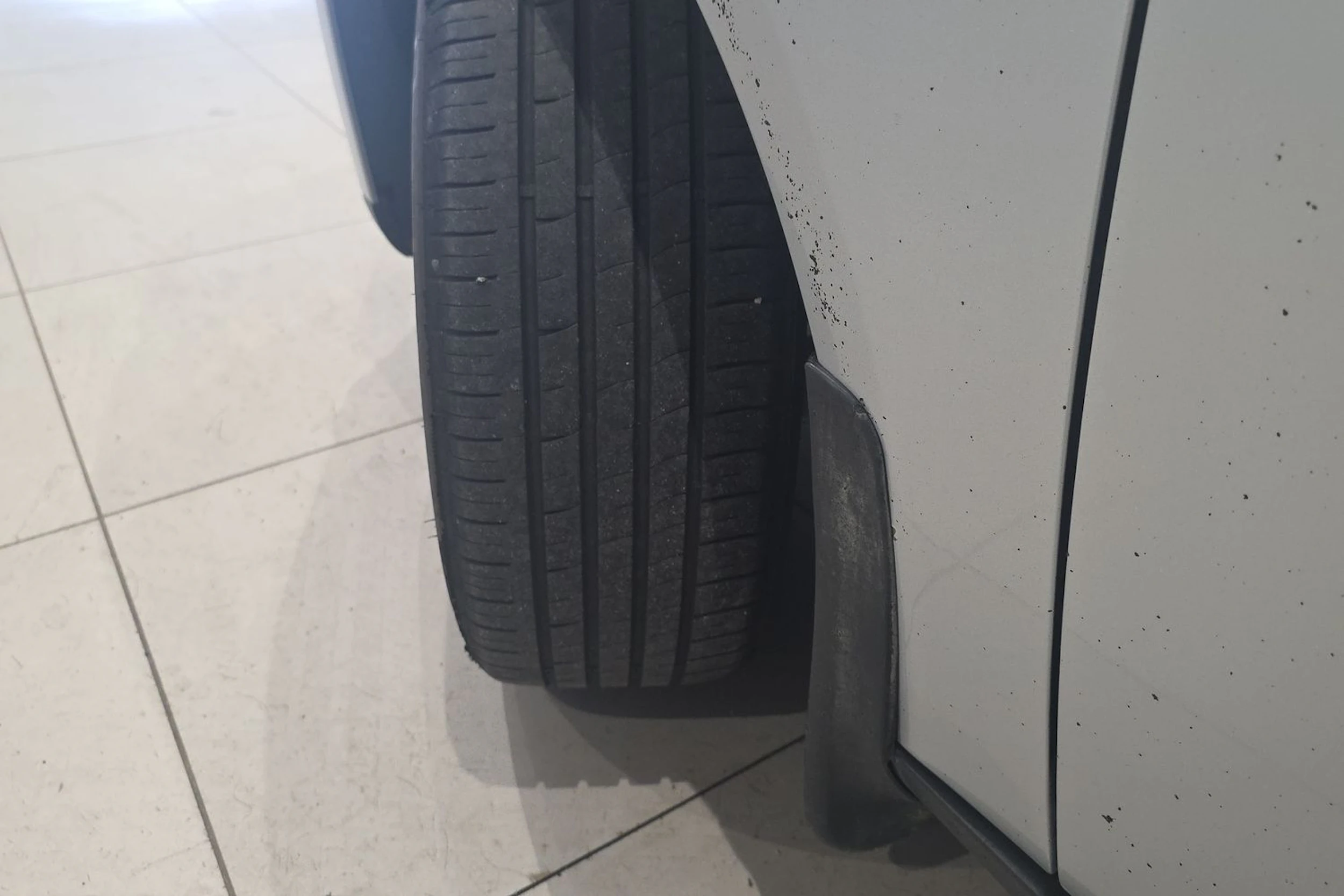harmaa Ford Focus 2011 kuva 10.