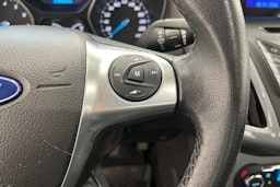 Musta Ford FOCUS 2011 kuva 17.