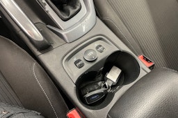 Musta Ford FOCUS 2011 kuva 19.