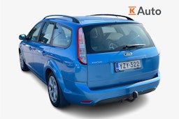 sininen Ford Focus 2011 kuva 2.