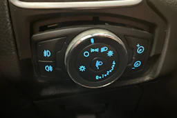 harmaa Ford Focus 2012 kuva 16.