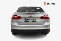 harmaa Ford Focus 2012 kuva 3.