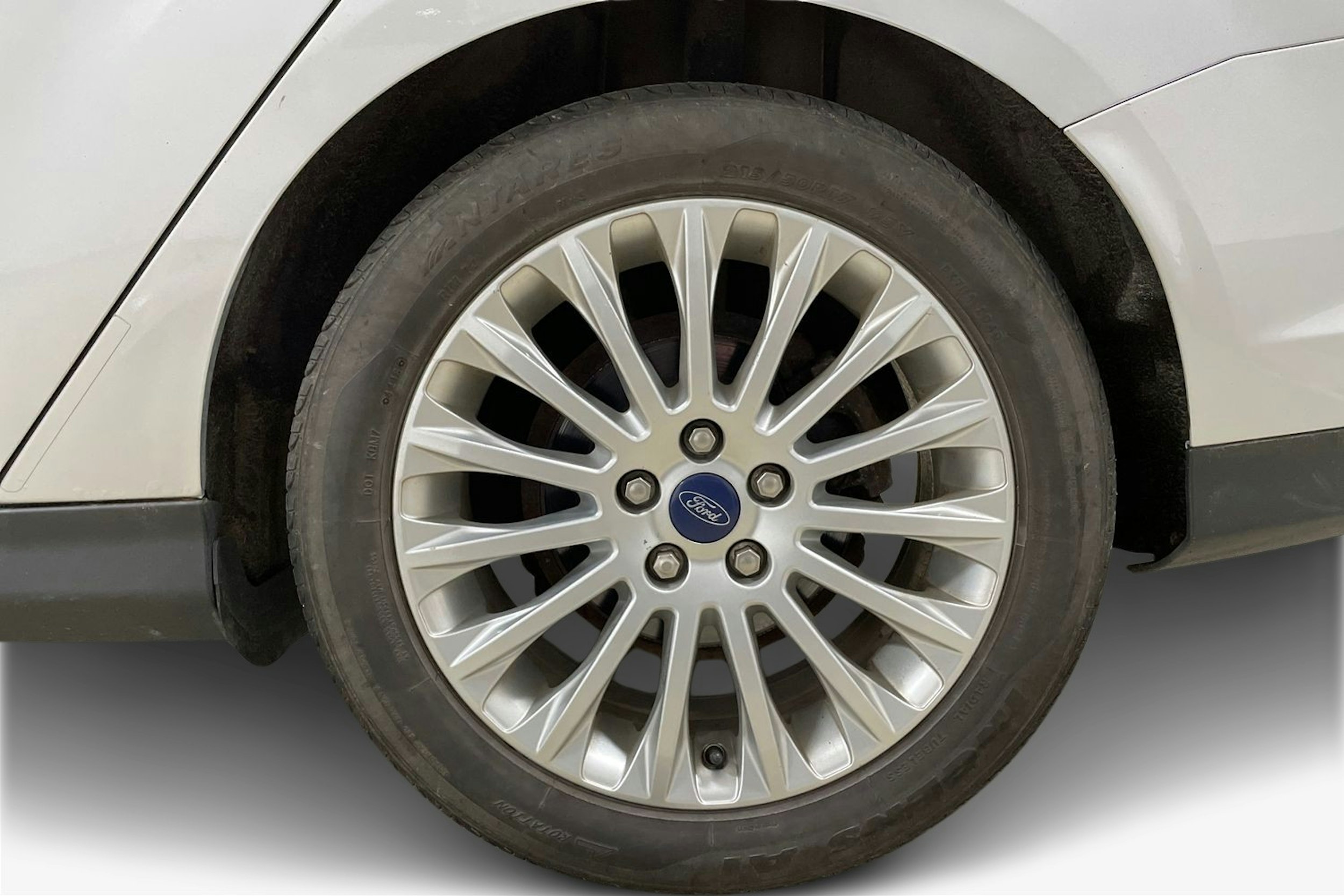 harmaa Ford Focus 2012 kuva 11.