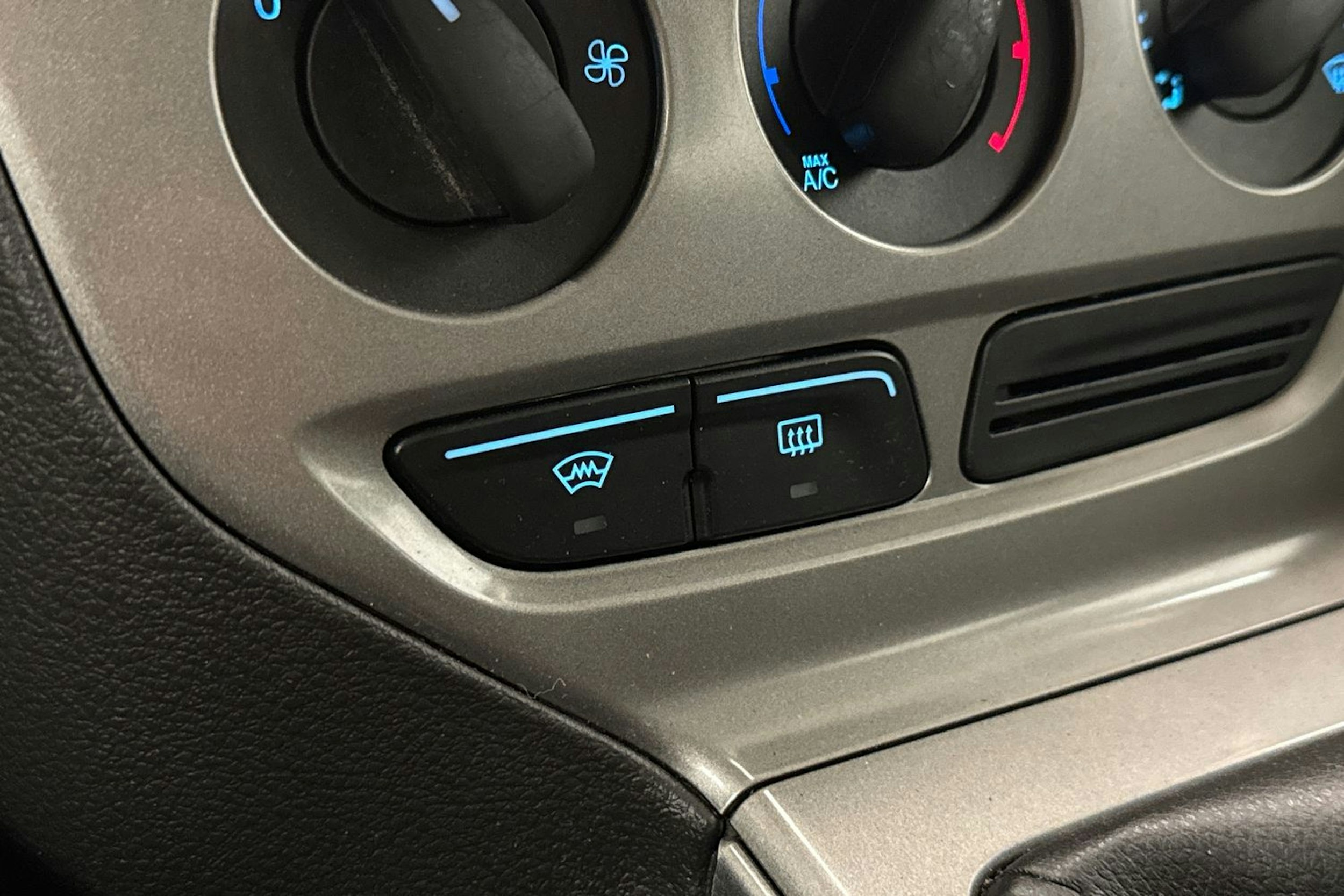 harmaa Ford Focus 2012 kuva 21.