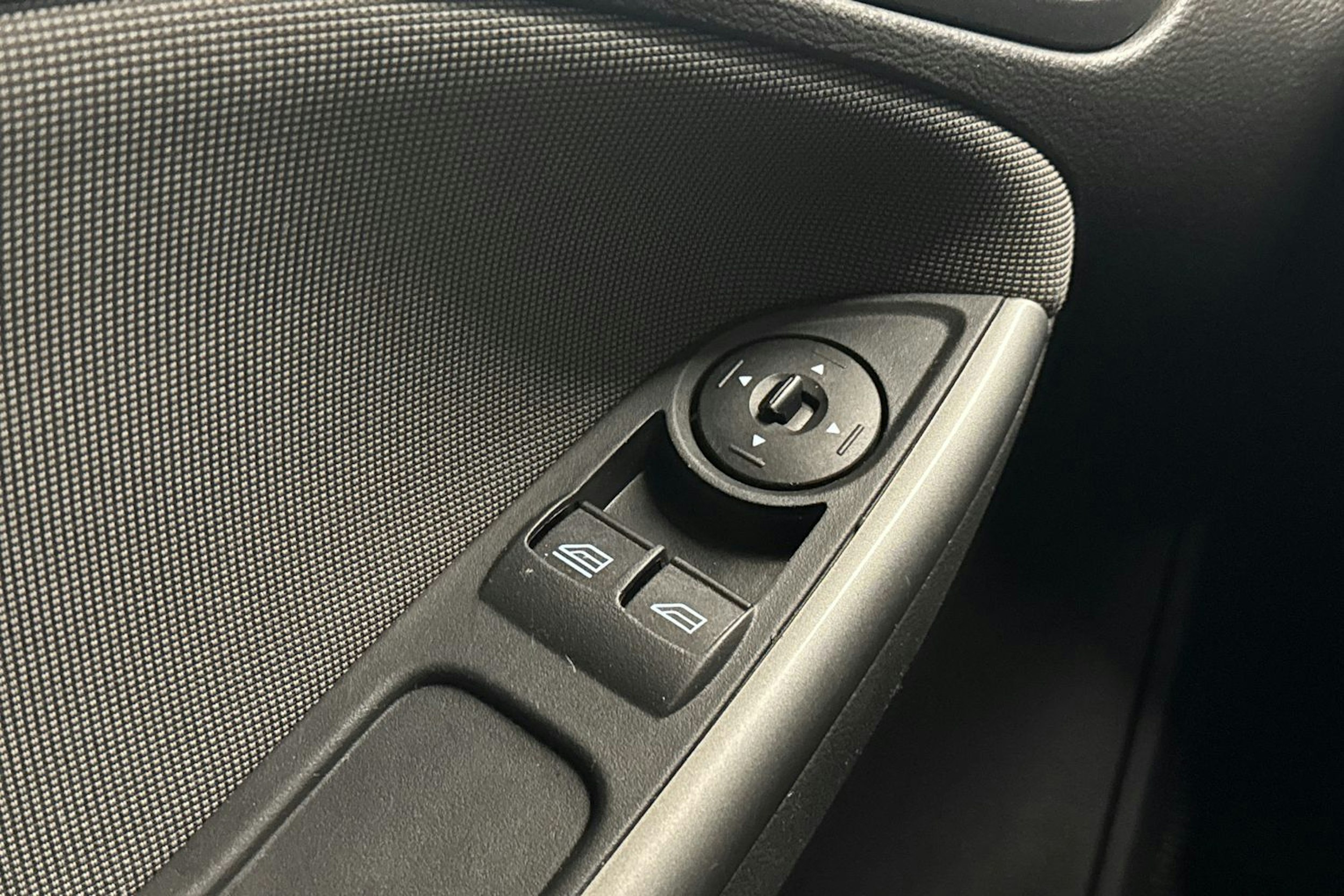 harmaa Ford Focus 2012 kuva 22.