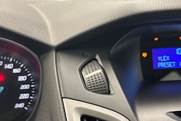 harmaa Ford Focus 2012 kuva 23.