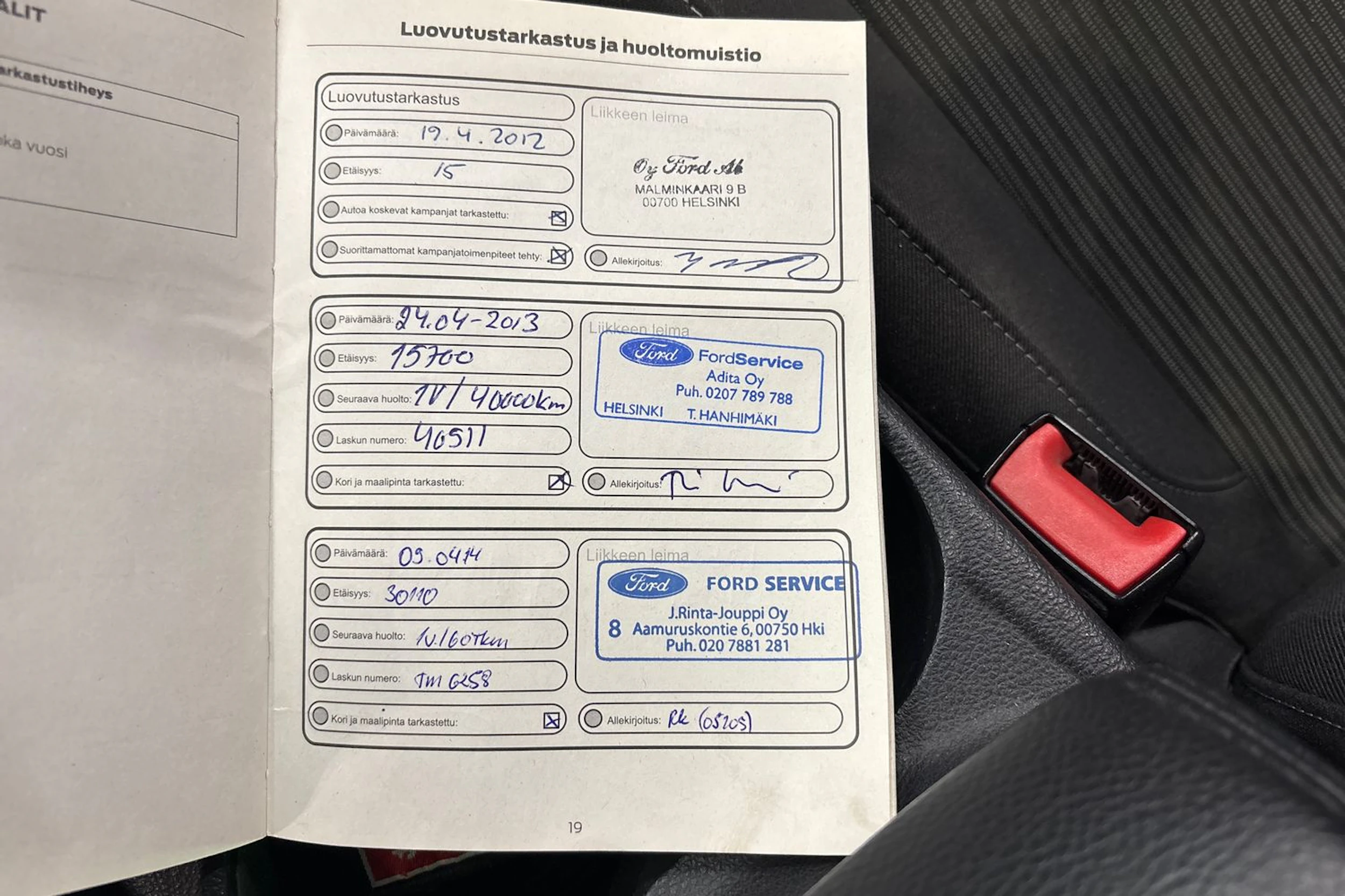 sininen Ford Focus 2012 kuva 22.